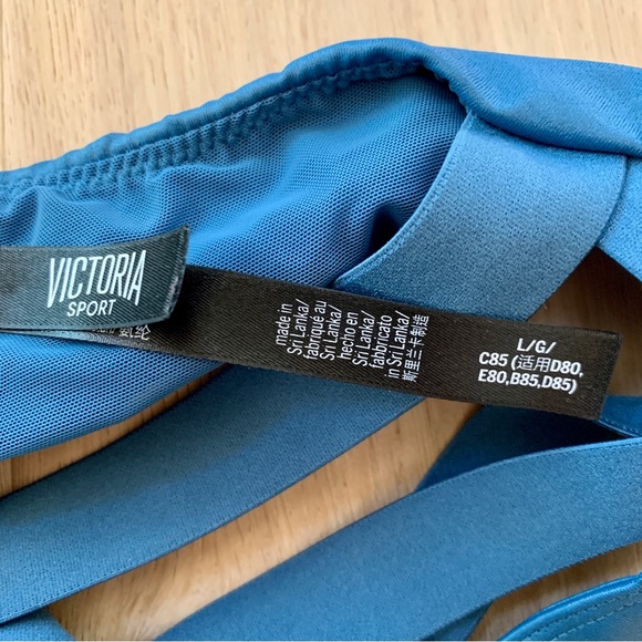 Victoria’s Secret Sports Bra - Picture 3 of 3